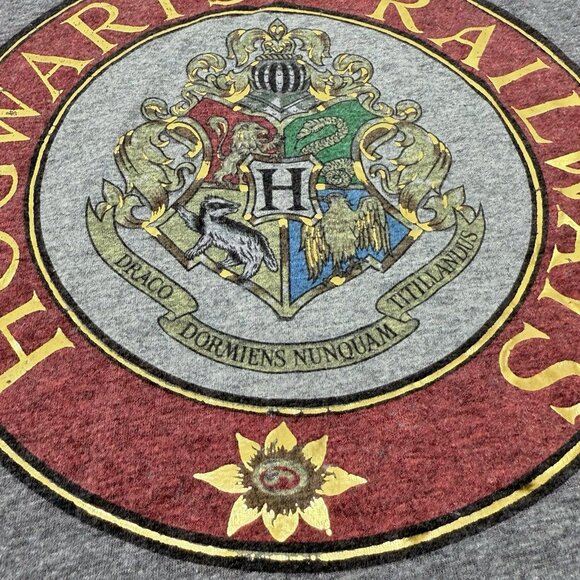 Harry Potter Tshirt Top Hogwarts Railways Women Size S Logo Symbol Fantasy Movie - Picture 5 of 10